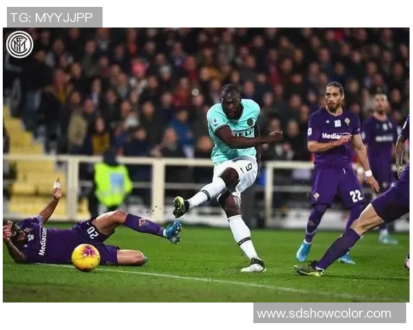 沙尔克04大败加剧保级困境，危机愈发严重